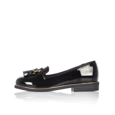 Girls black patent loafers